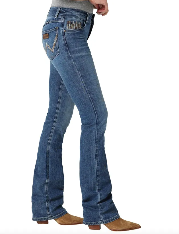 112328736 - Wrangler Retro Mae Bootcut Jean - Mid Rise - Faye