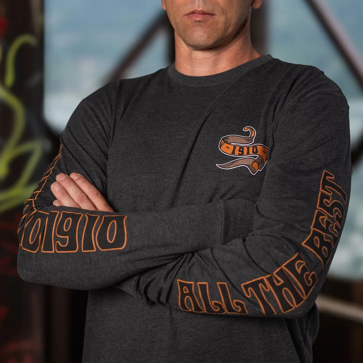 1910 Hold Fast Long Sleeve T-Shirt - Charcoal