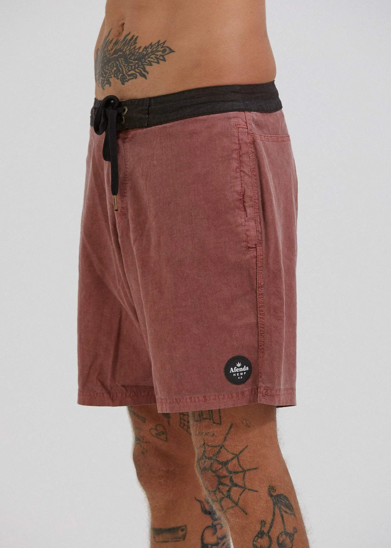Afends Mens Hemp 5.0 - Hemp Fixed Waist Boardshort - Rojo