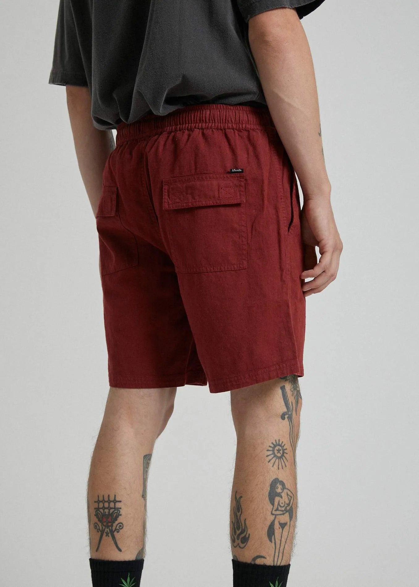 Afends Mens Hemp Dendys 2.0 - Hemp Elastic Waist Walkshort - Rojo