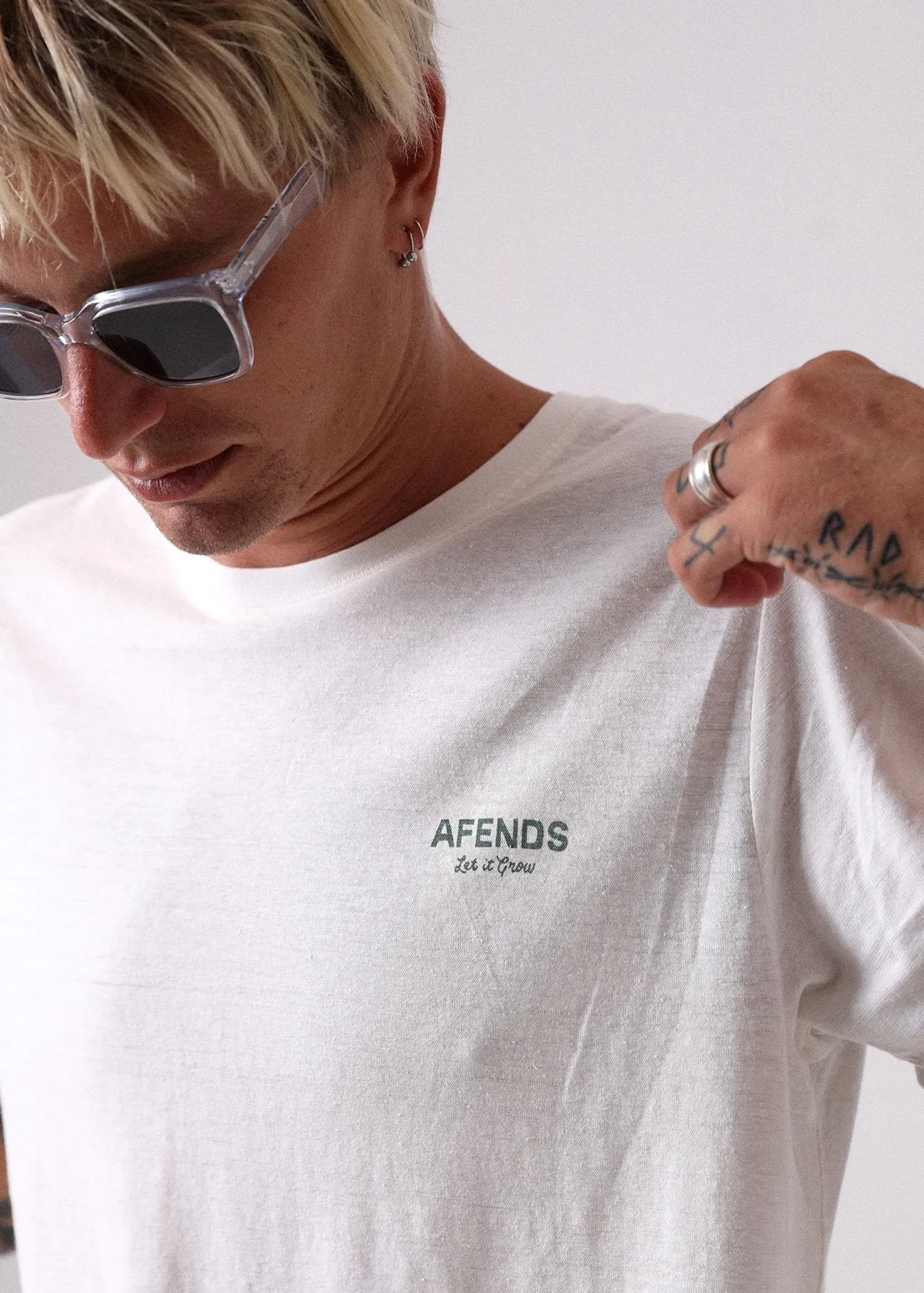 Afends Mens Let It Grow - Hemp Standard Fit Tee