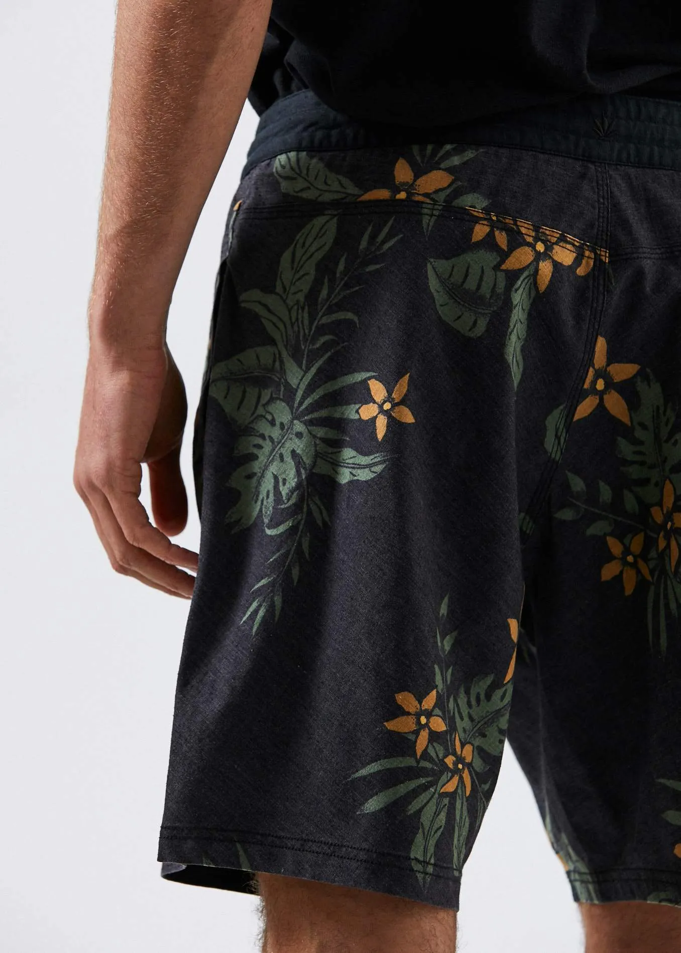 Afends Mens Tropi Cooked - Hemp Fixed Waist Boardshort