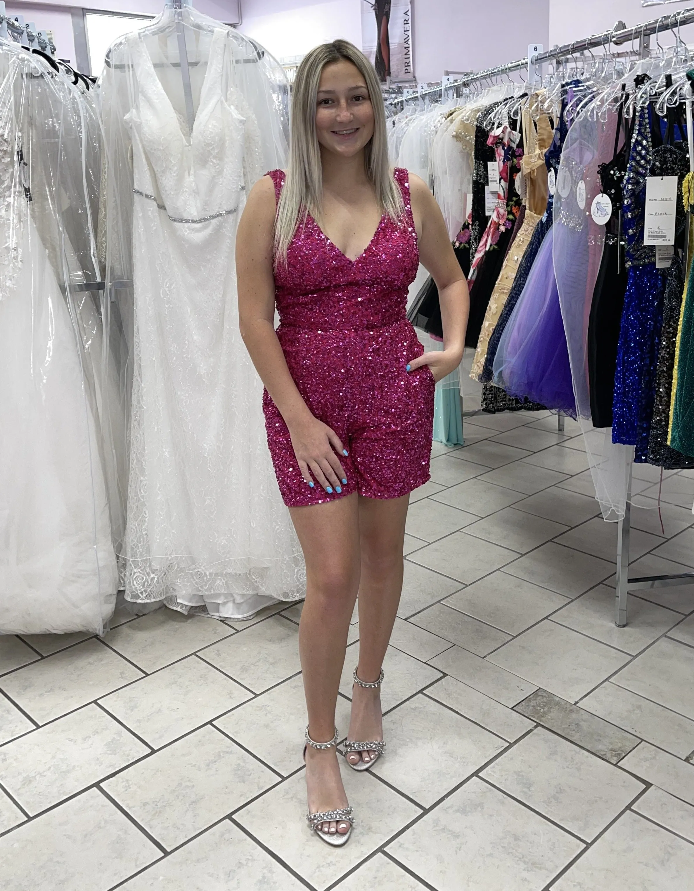 Ashley Lauren 4286 Size 8 Short Sequin romper Pockets Prom Pageant V Neck