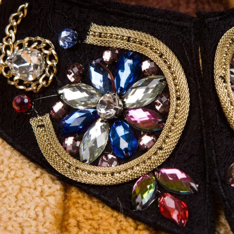 Dainty - Detachable Rhinestone Feather Collar