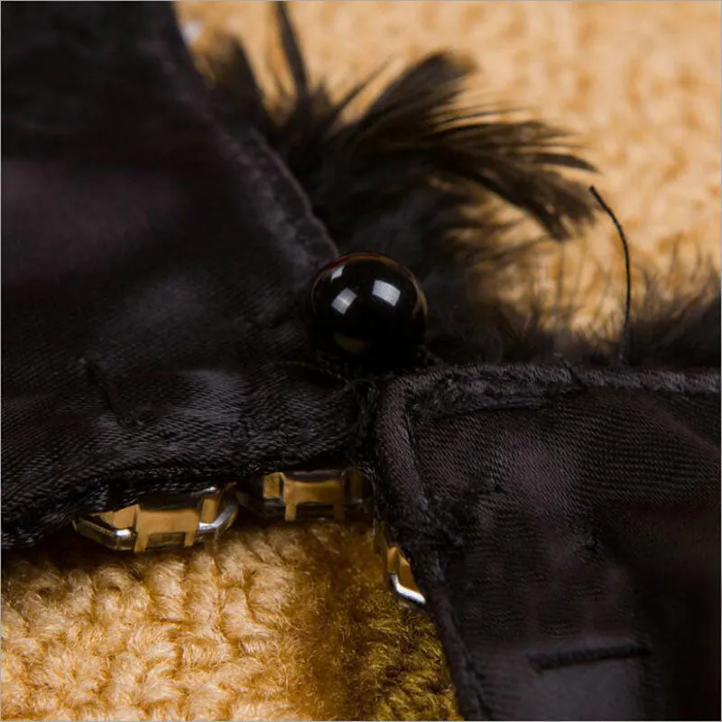 Dainty - Detachable Rhinestone Feather Collar