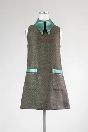 Detachable Collar Dress