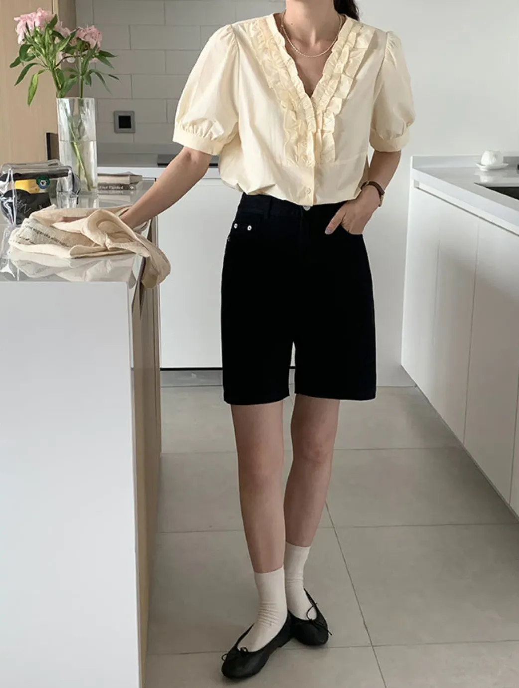 [Korean Style] 4 Colors High Waist Bermuda Denim Shorts