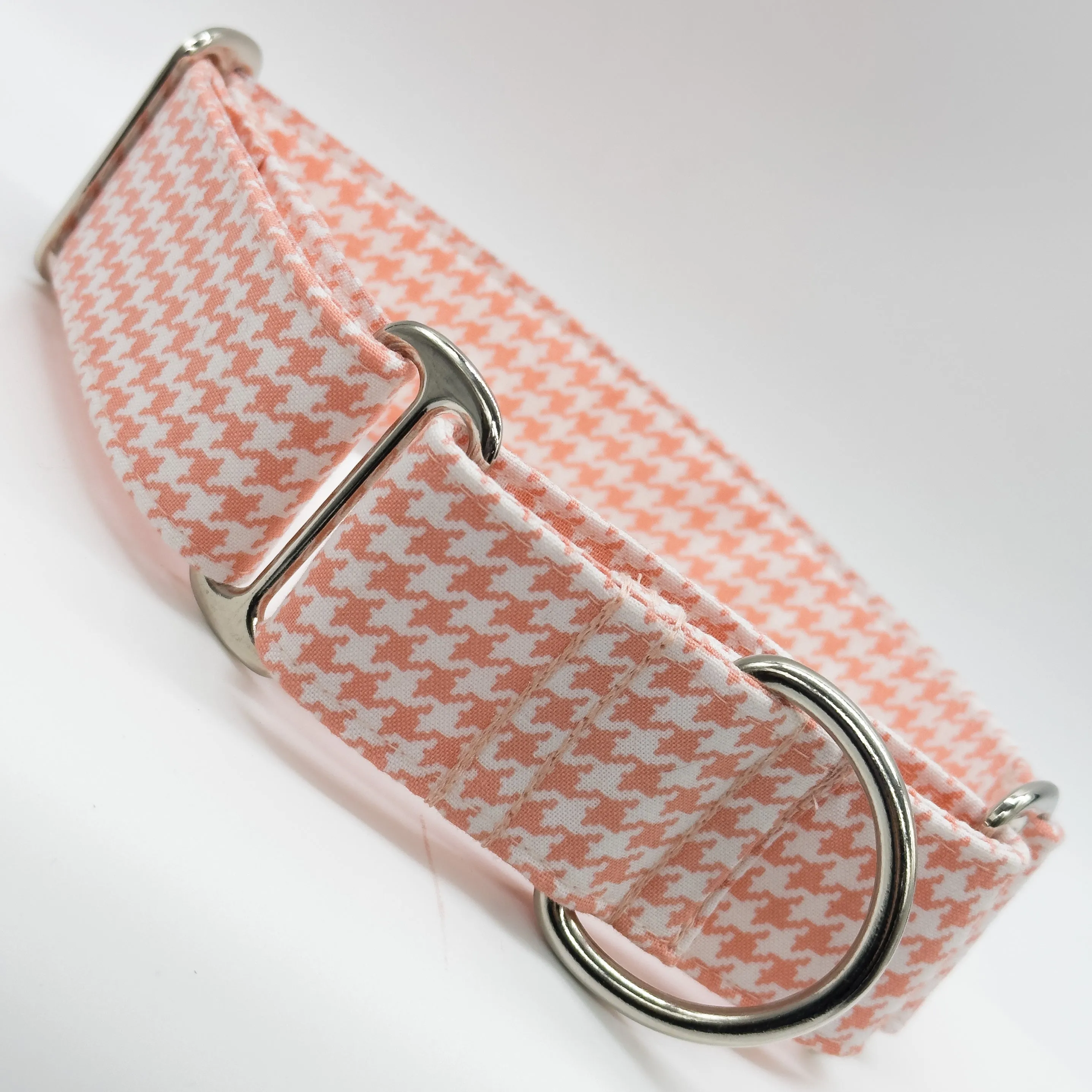 Martingale Collar - Houndstooth Peach