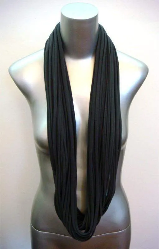 Necklush Cowl Scarf / Dark Grey / Unisex