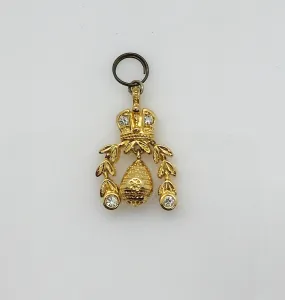 Regal Imperial Pendant with Sparkling Crown