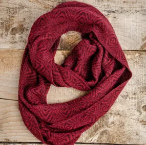 Soft Hand-Knitted Wool Infinity Scarf (Burgundy)