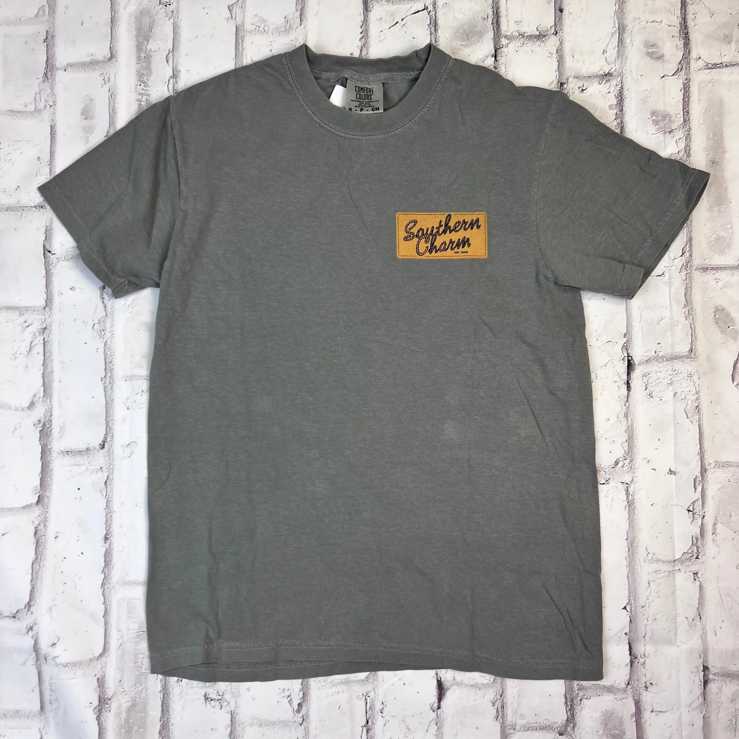 Southern Charm "Rope" Short Sleeve T-shirt - Gray