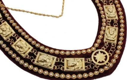 Sphinx Head - Rhinestone Chain Collar - Gold/Silver on Maroon   Free Case