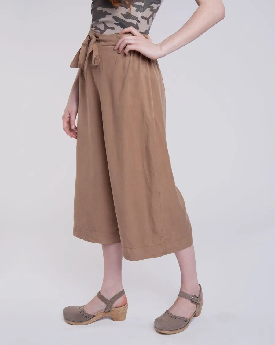 Tie-Waist Swing Culottes