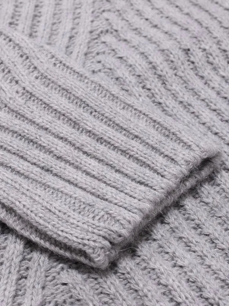 TwistCove Knit