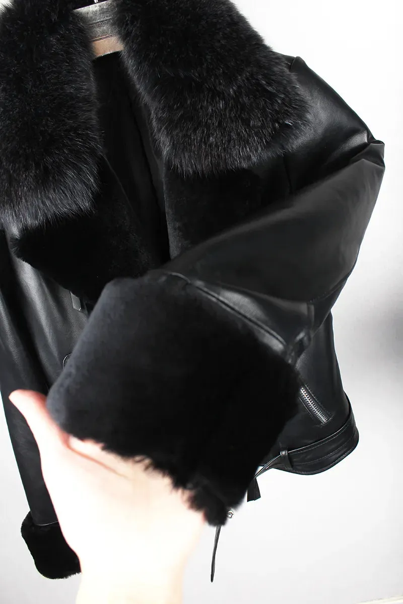 Winter  Cotton Inside Thicker Warm Real Sheep Leather Jackets Female Was Thin Natural Fox Fur Coats Sheep Fur Cuff Coat F685