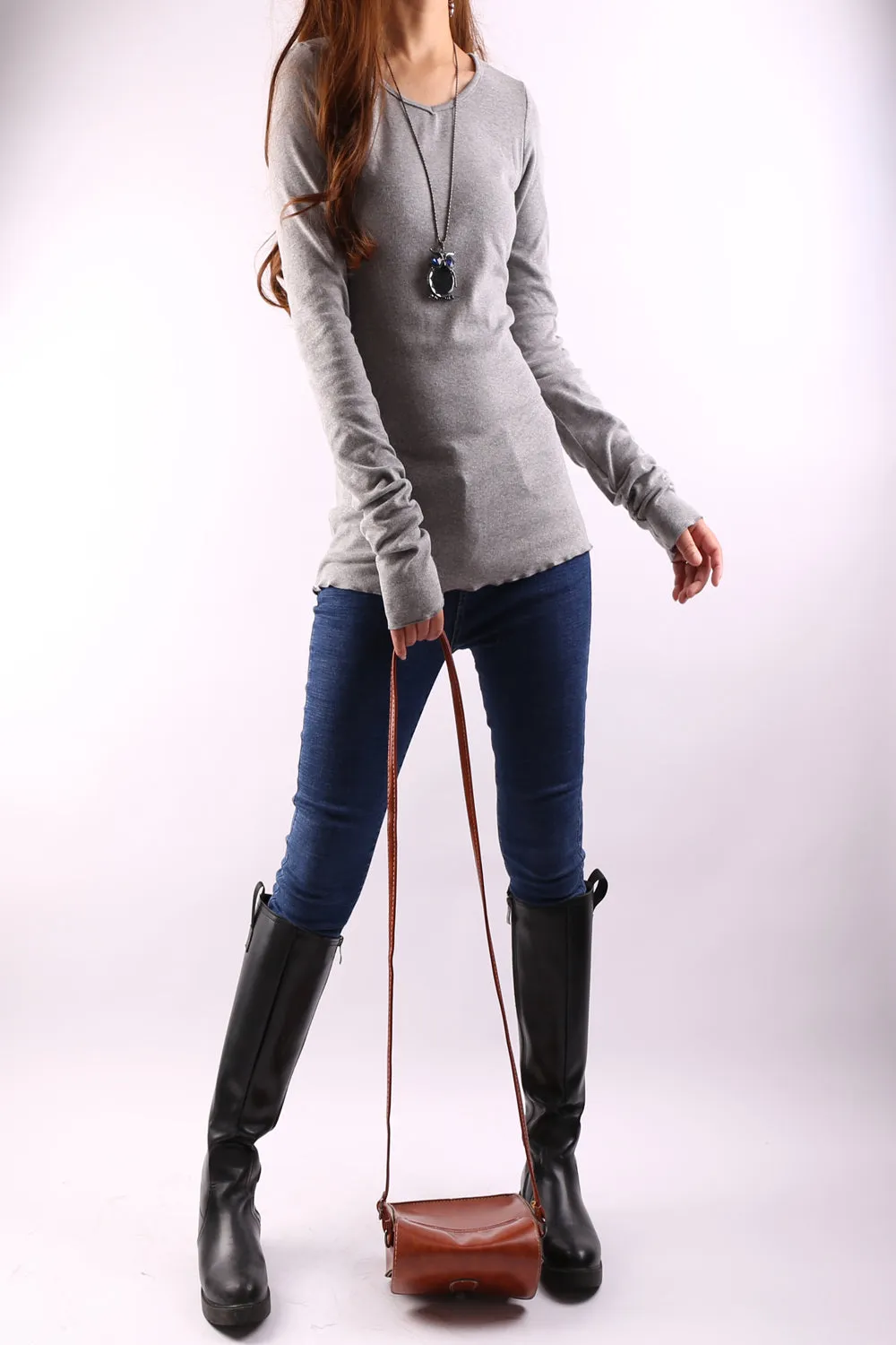 Women's Long Long Sleeves top, bottoming Cotton t-Shirt, Black shirt, v-neck top, form fitting top(Y1117)
